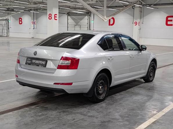 Skoda Octavia III (A7) с пробегом 2015 года, цена 1 310 000 рублей, 65346 км, лифтбек, Автокод Объявления