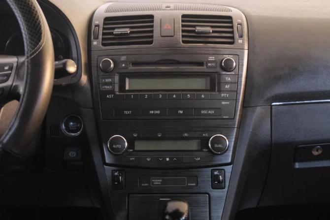 Toyota Avensis III с пробегом 2009 года, цена 1 199 000 рублей, 224744 км, седан, Автокод Объявления