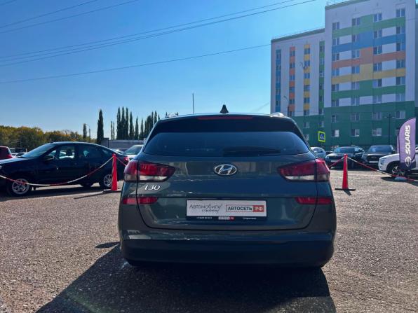 Hyundai i30 III Рестайлинг 2 с пробегом 2022 года, цена 1 825 000 рублей, 18109 км, универсал, Автокод Объявления