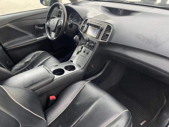 Toyota Venza I Рестайлинг с пробегом 2013 года, цена 1 650 000 рублей, 282000 км, внедорожник, Автокод Объявления