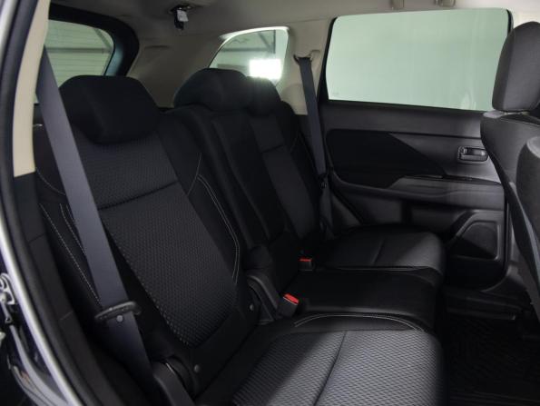 Mitsubishi Outlander III Рестайлинг 3 с пробегом 2021 года, цена 2 599 000 рублей, 91606 км, внедорожник, Автокод Объявления