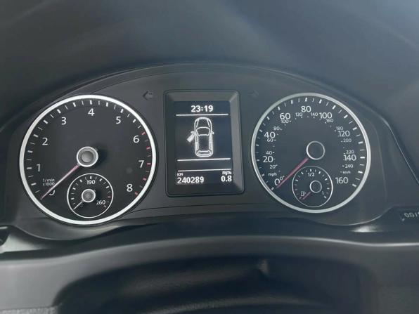 Volkswagen Tiguan I Рестайлинг с пробегом 2018 года, цена 2 238 000 рублей, 240200 км, внедорожник, Автокод Объявления