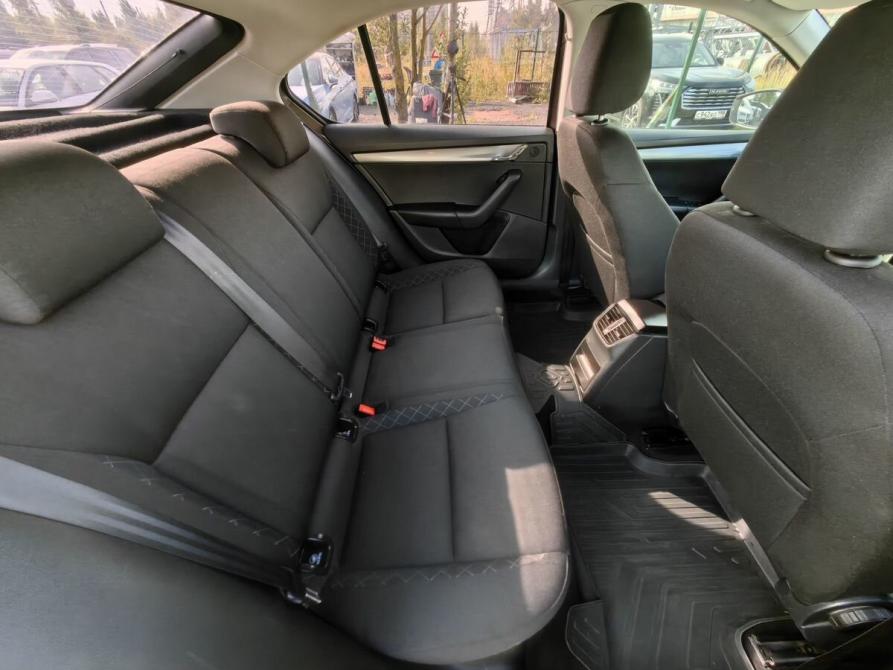 Skoda Octavia III (A7) Рестайлинг Санкт-Петербург  - изображение 13