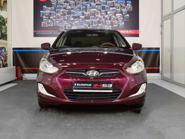 Hyundai Solaris I с пробегом 2013 года, цена 949 995 рублей, 198282 км, седан, Автокод Объявления