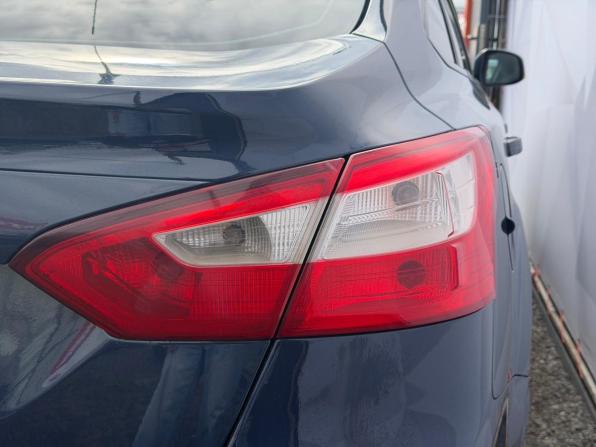 Ford Focus III с пробегом 2012 года, цена 650 000 рублей, 264000 км, седан, Автокод Объявления