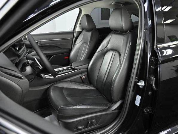 Hyundai Sonata VIII (DN8) с пробегом 2022 года, цена 2 349 000 рублей, 102000 км, седан, Автокод Объявления