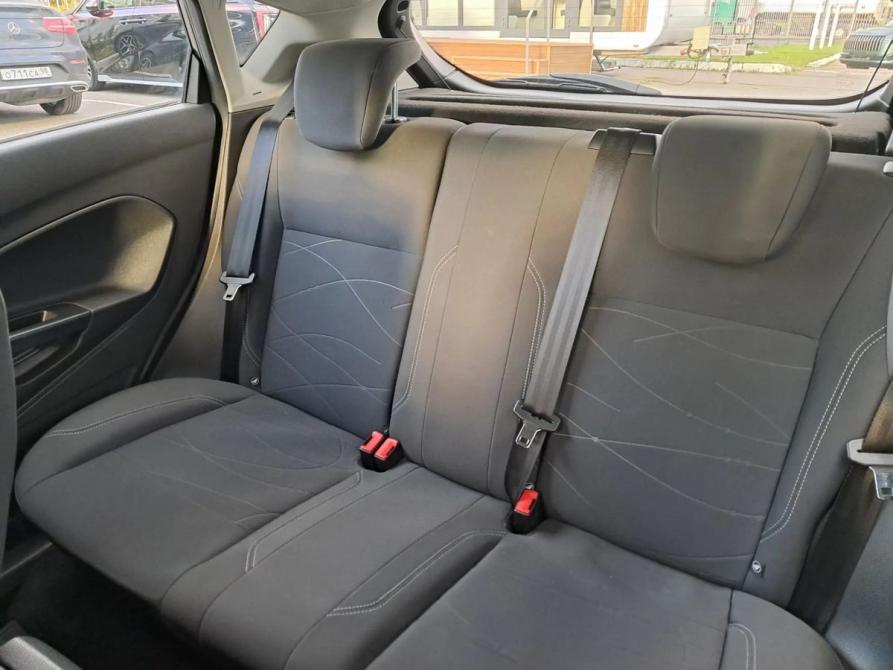 Ford Fiesta Mk6 Рестайлинг Санкт-Петербург  - изображение 14
