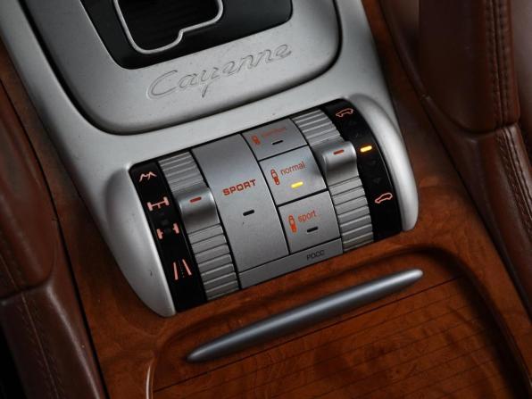 Porsche Cayenne I Рестайлинг (957) с пробегом 2007 года, цена 1 699 046 рублей, 134863 км, внедорожник, Автокод Объявления