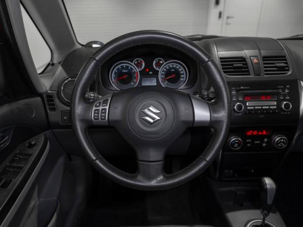 Suzuki SX4 I (Classic) Рестайлинг с пробегом 2012 года, цена 840 000 рублей, 235581 км, хэтчбек, Автокод Объявления