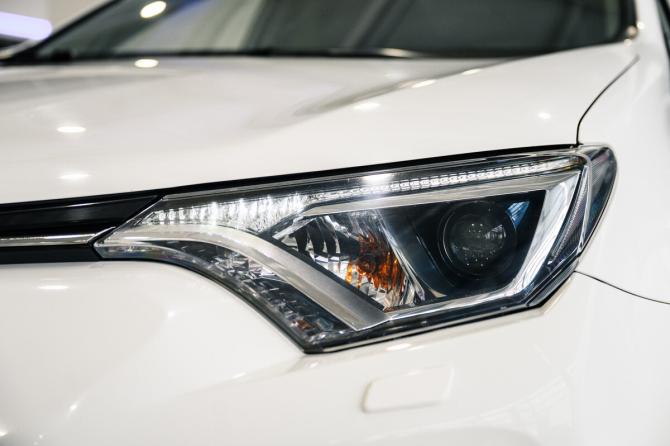 Toyota RAV4 IV (XA40) Рестайлинг с пробегом 2015 года, цена 2 020 000 рублей, 123000 км, внедорожник, Автокод Объявления