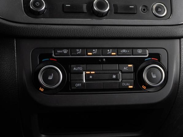 Volkswagen Tiguan I Рестайлинг с пробегом 2012 года, цена 1 400 000 рублей, 189216 км, внедорожник, Автокод Объявления