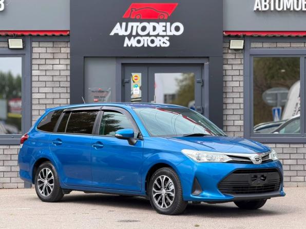 Toyota Corolla XI (E160 E170) Рестайлинг 2 с пробегом 2018 года, цена 1 450 000 рублей, 78509 км, универсал, Автокод Объявления
