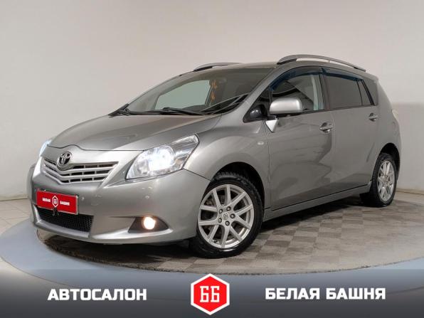 Toyota Verso I с пробегом 2010 года, цена 850 000 рублей, 114700 км, компактвэн, Автокод Объявления