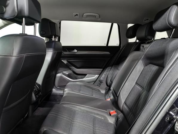 Volkswagen Passat B8 с пробегом 2017 года, цена 2 290 000 рублей, 172000 км, универсал, Автокод Объявления