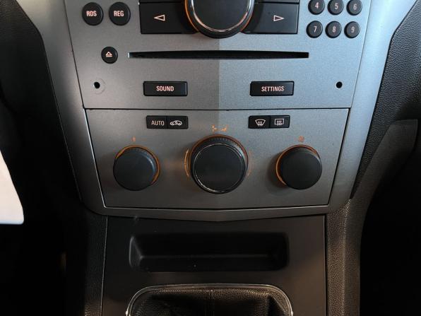 Opel Zafira B Рестайлинг с пробегом 2009 года, цена 522 000 рублей, 234808 км, компактвэн, Автокод Объявления