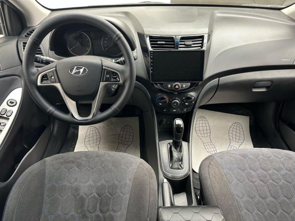 Hyundai Solaris I с пробегом 2014 года, цена 1 169 000 рублей, 109250 км, хэтчбек, Автокод Объявления