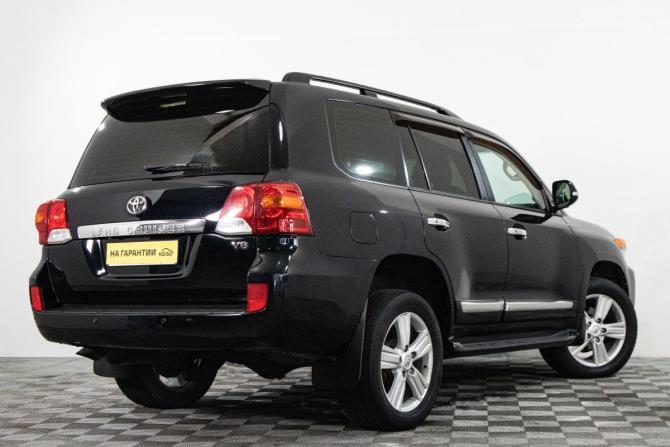 Toyota Land Cruiser 200 Series Рестайлинг 1 с пробегом 2012 года, цена 3 999 000 рублей, 162000 км, внедорожник, Автокод Объявления