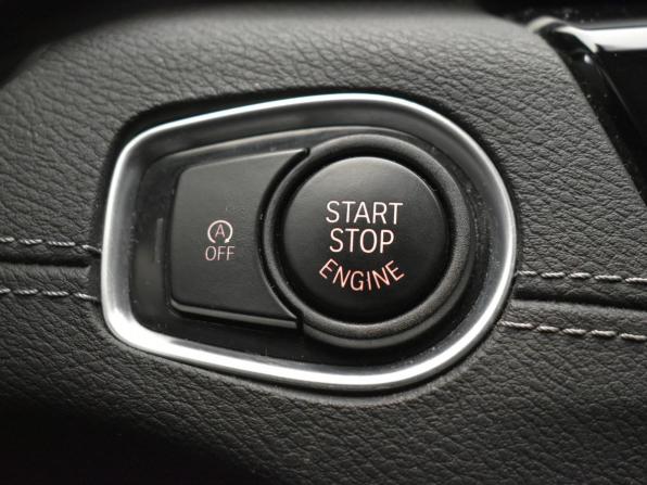 BMW X1 II (F48) Рестайлинг с пробегом 2020 года, цена 3 075 000 рублей, 106000 км, внедорожник, Автокод Объявления