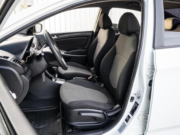 Hyundai Solaris I с пробегом 2011 года, цена 790 000 рублей, 171105 км, седан, Автокод Объявления