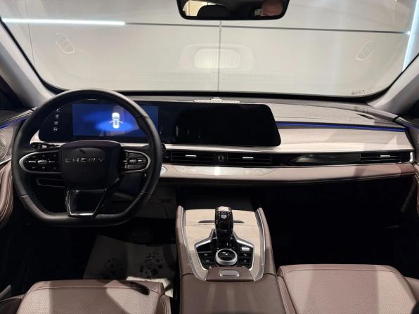 Chery Tiggo 7 Pro Max I Рестайлинг с пробегом 2025 года, цена 2 473 000 рублей, 8000 км, внедорожник, Автокод Объявления