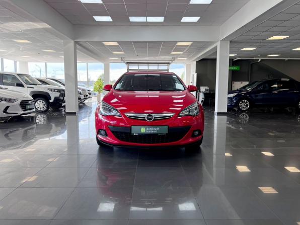 Opel Astra J Рестайлинг с пробегом 2014 года, цена 1 095 000 рублей, 129014 км, хэтчбек, Автокод Объявления