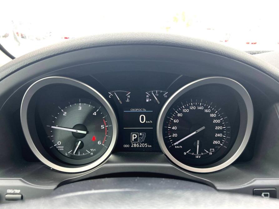 Toyota Land Cruiser 200 Series Рестайлинг 1 Пермь  - изображение 10