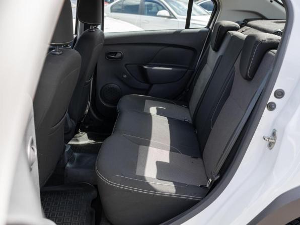 Renault Logan II Рестайлинг с пробегом 2022 года, цена 1 199 000 рублей, 27808 км, седан, Автокод Объявления