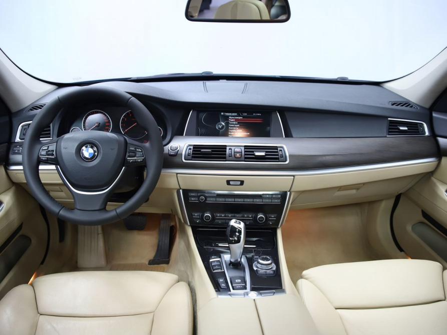 BMW 5 серии VI (F10/F11/F07) Уфа  - изображение 16