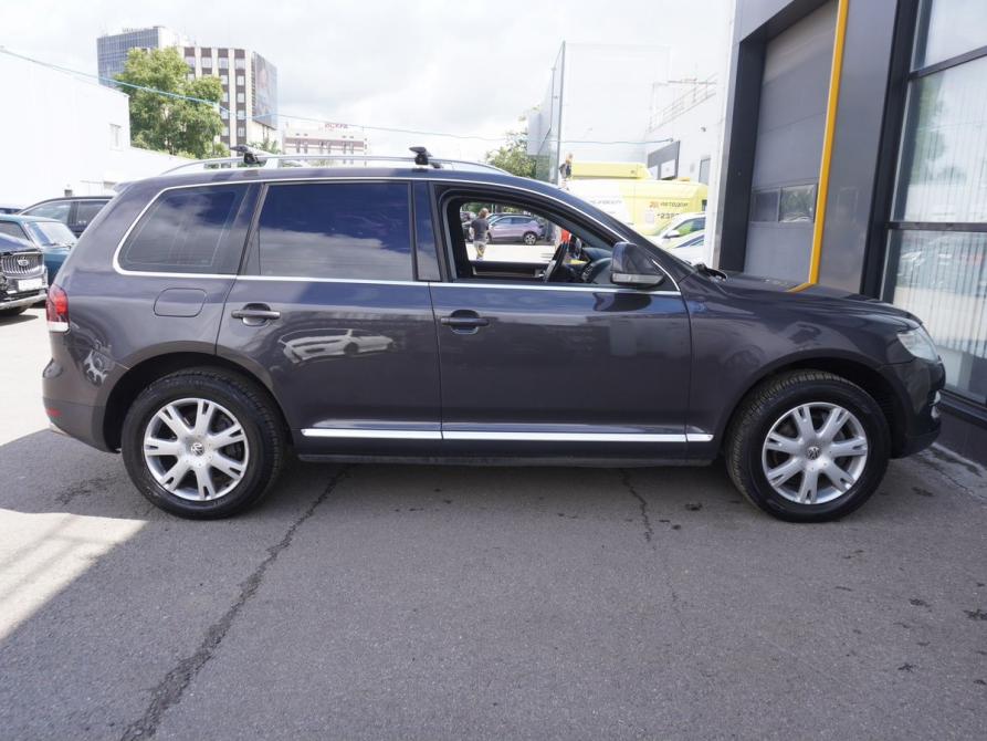 Volkswagen Touareg I Рестайлинг Москва  - изображение 4