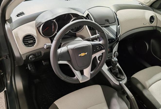 Chevrolet Cruze I Рестайлинг с пробегом 2013 года, цена 750 000 рублей, 120866 км, хэтчбек, Автокод Объявления
