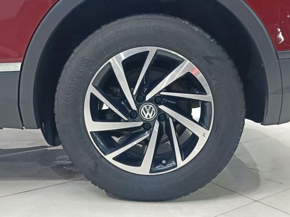 Volkswagen Tiguan II с пробегом 2018 года, цена 1 947 000 рублей, 194500 км, внедорожник, Автокод Объявления