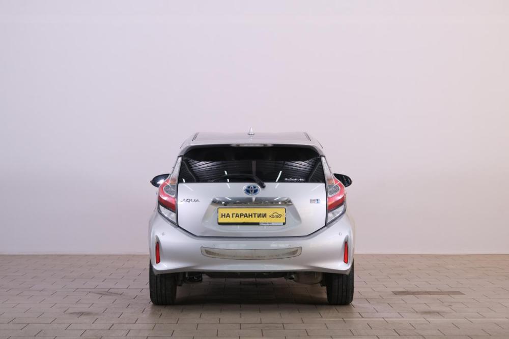 Toyota Aqua I Рестайлинг 2 Омск  - изображение 6