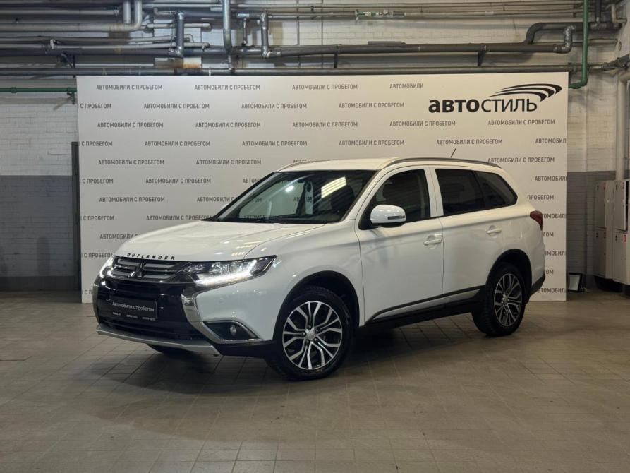 Mitsubishi Outlander III Рестайлинг 2 Санкт-Петербург  - изображение 1