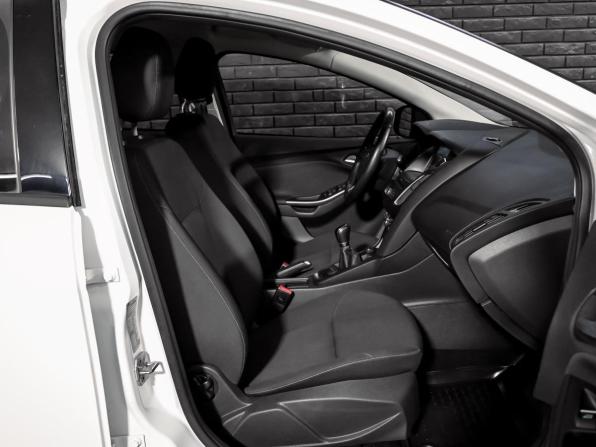 Ford Focus III Рестайлинг с пробегом 2019 года, цена 1 440 000 рублей, 79576 км, хэтчбек, Автокод Объявления