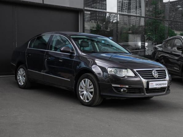 Volkswagen Passat B6 с пробегом 2008 года, цена 700 000 рублей, 229388 км, седан, Автокод Объявления