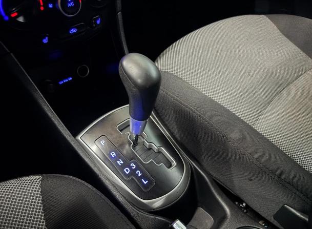 Hyundai Solaris I с пробегом 2014 года, цена 960 000 рублей, 104165 км, седан, Автокод Объявления