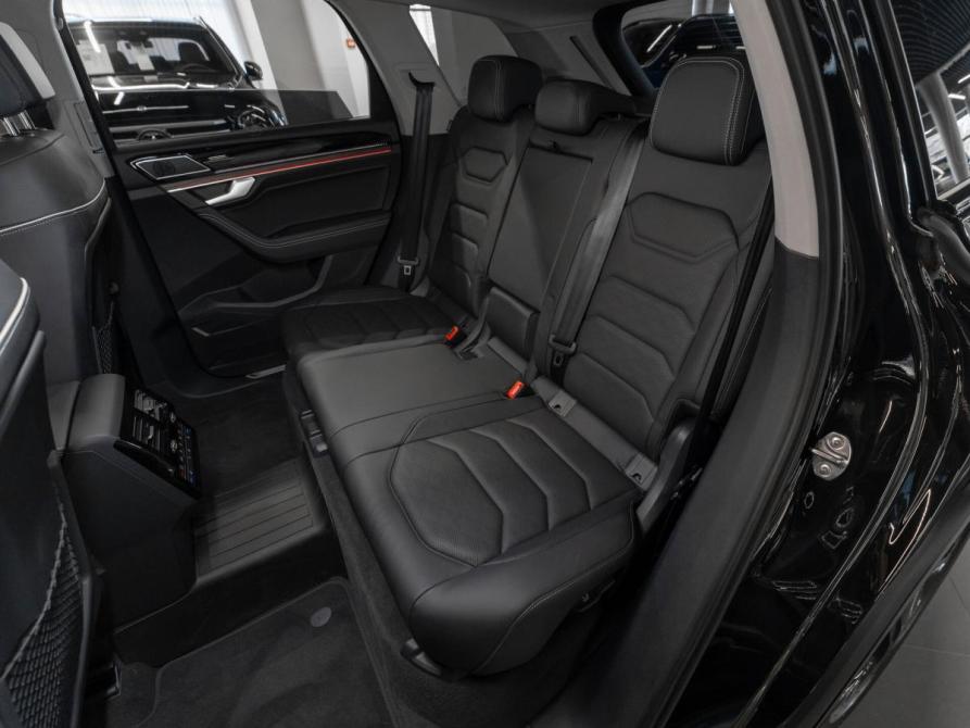 Volkswagen Touareg III Рестайлинг Москва  - изображение 13