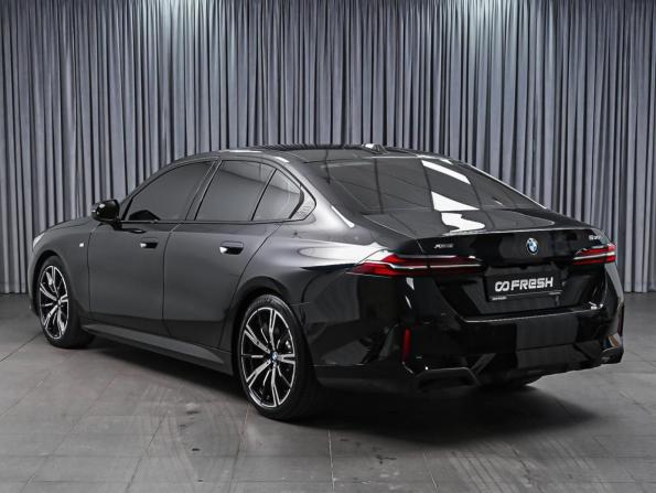 BMW 5 серии VIII (G60/G61/G68) с пробегом 2023 года, цена 7 699 000 рублей, 45839 км, седан, Автокод Объявления