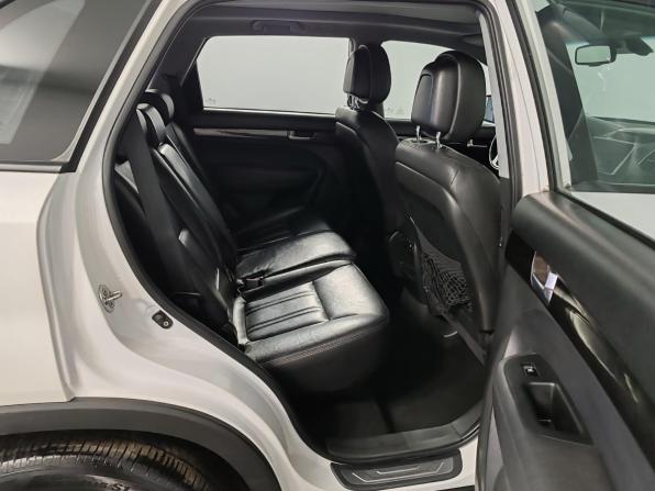 Kia Sorento II Рестайлинг с пробегом 2013 года, цена 1 349 000 рублей, 312533 км, внедорожник, Автокод Объявления