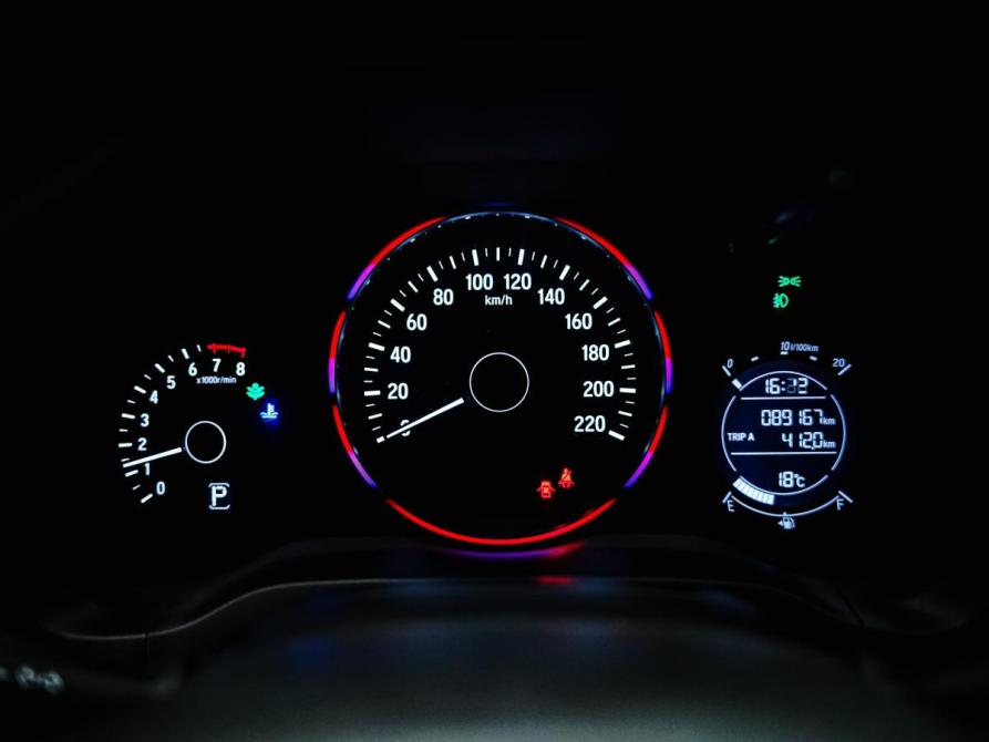 Honda Vezel I Рестайлинг Красноярск  - изображение 21