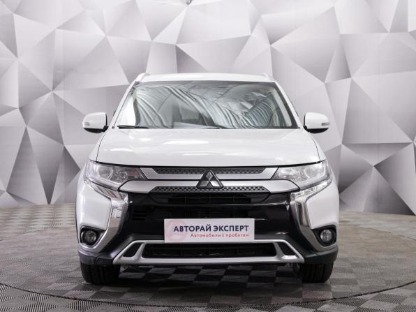 Mitsubishi Outlander III Рестайлинг 3 с пробегом 2019 года, цена 2 330 000 рублей, 125000 км, внедорожник, Автокод Объявления