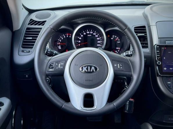 Kia Soul I Рестайлинг с пробегом 2013 года, цена 905 000 рублей, 167911 км, хэтчбек, Автокод Объявления