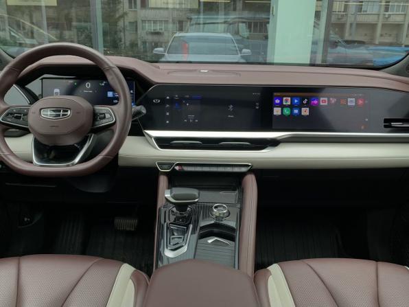 Geely Monjaro I с пробегом 2023 года, цена 3 090 000 рублей, 60254 км, внедорожник, Автокод Объявления