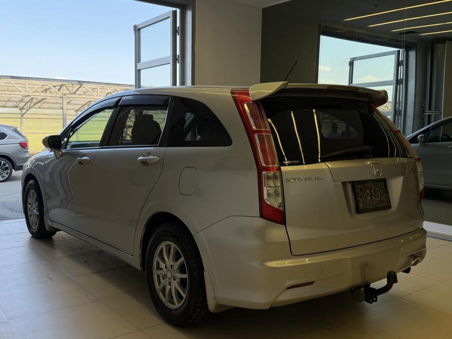 Honda Stream II Рестайлинг Новосибирск  - изображение 6