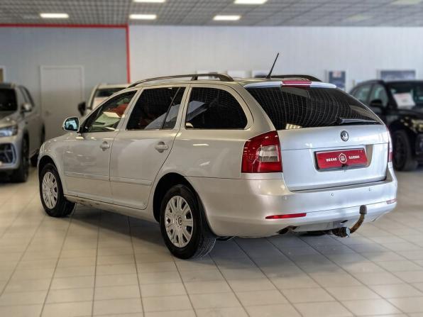 Skoda Octavia II (A5) Рестайлинг с пробегом 2012 года, цена 699 900 рублей, 126000 км, универсал, Автокод Объявления