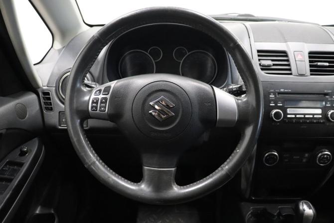 Suzuki SX4 I (Classic) Рестайлинг с пробегом 2010 года, цена 761 000 рублей, 220000 км, хэтчбек, Автокод Объявления