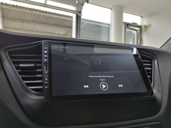 Hyundai Solaris II с пробегом 2019 года, цена 1 200 000 рублей, 105084 км, седан, Автокод Объявления
