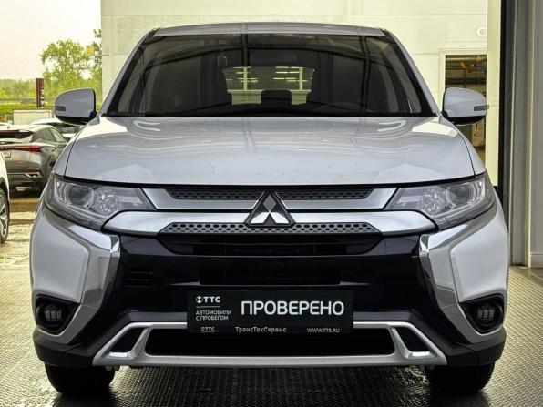 Mitsubishi Outlander III Рестайлинг 3 с пробегом 2019 года, цена 2 390 000 рублей, 81000 км, внедорожник, Автокод Объявления