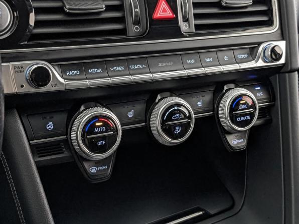 Genesis G70 I с пробегом 2019 года, цена 2 680 000 рублей, 109293 км, седан, Автокод Объявления