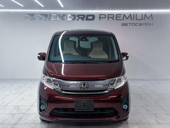 Honda Stepwgn IV Рестайлинг с пробегом 2015 года, цена 2 400 000 рублей, 111100 км, минивэн, Автокод Объявления